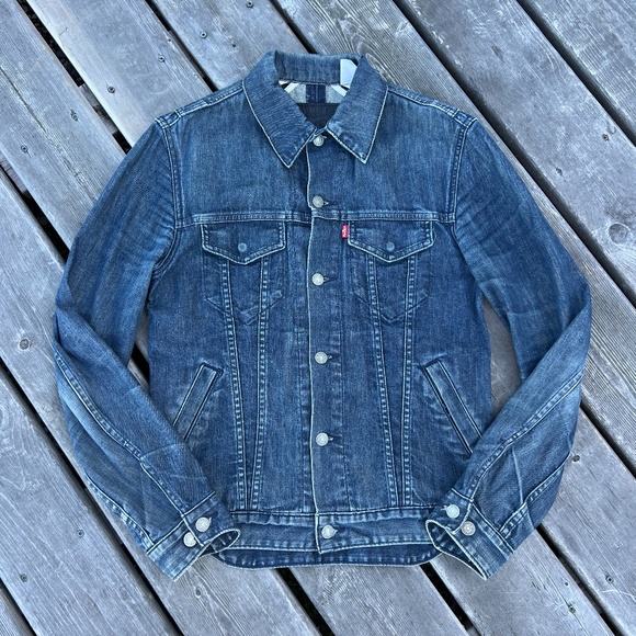 Levi's Commuter Slim Denim Trucker Jacket Sz S - Picture 1 of 8